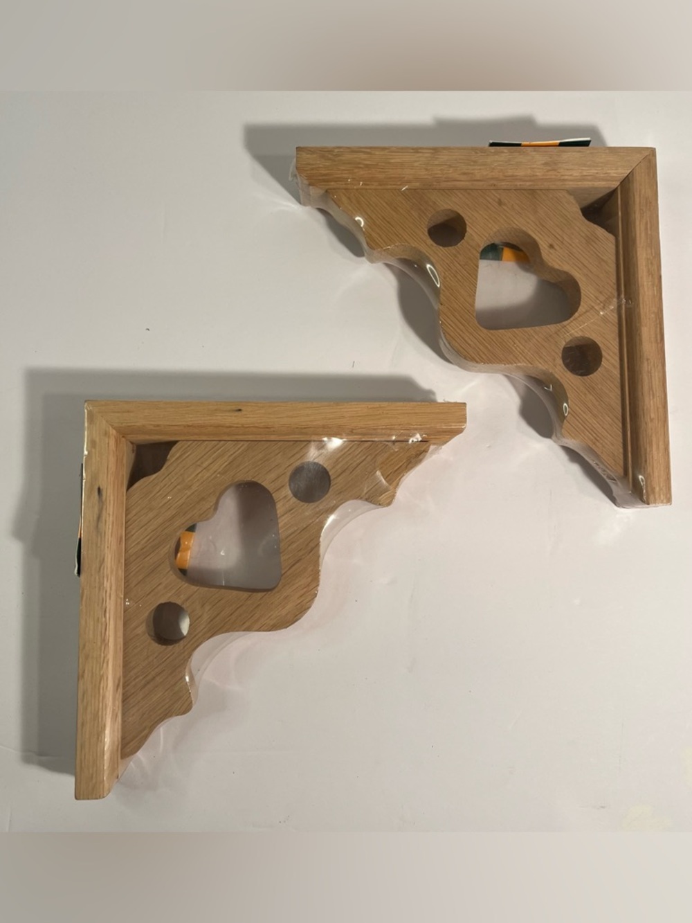 Wooden Heart Cut Out Shelf Bracket Vintage Cottagecore Farmhouse Rustic. NOS